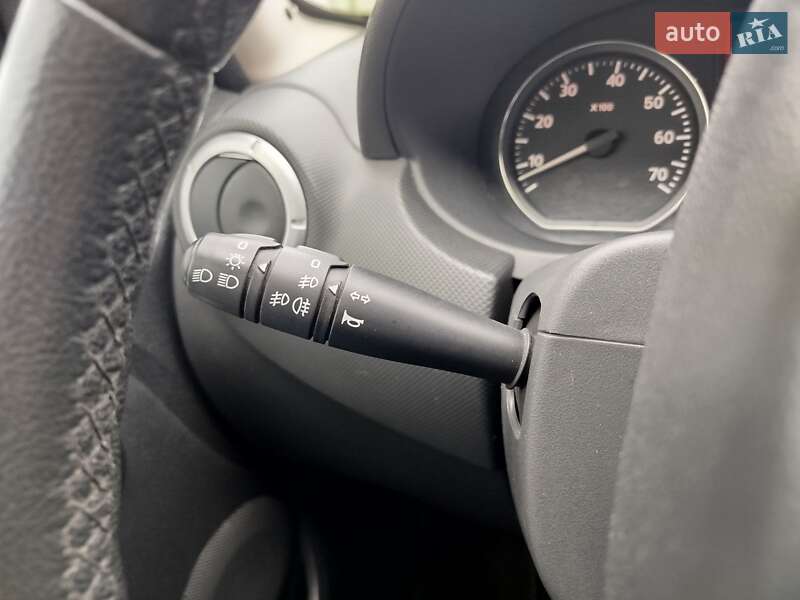 Хетчбек Renault Sandero 2012 в Києві