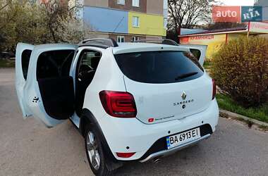 Хэтчбек Renault Sandero 2020 в 