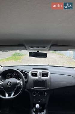 Хетчбек Renault Sandero 2020 в 