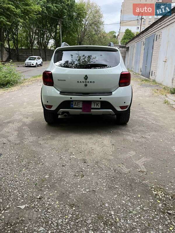 Хэтчбек Renault Sandero 2020 в Днепре