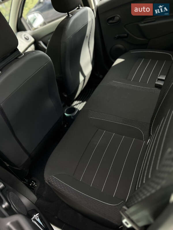 Хэтчбек Renault Sandero 2022 в Киеве