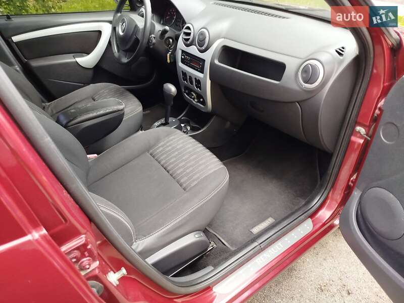 Хетчбек Renault Sandero 2012 в Києві