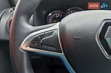 Хетчбек Renault Sandero 2021 в 