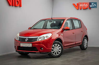 Хэтчбек Renault Sandero 2012 в Киеве