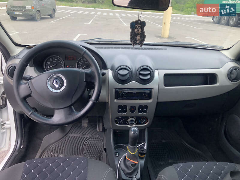 Хетчбек Renault Sandero 2009 в Кам'янському