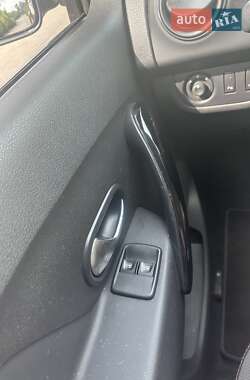 Хэтчбек Renault Sandero 2019 в 
