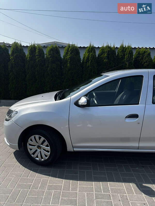 Хэтчбек Renault Sandero 2014 в Черкассах