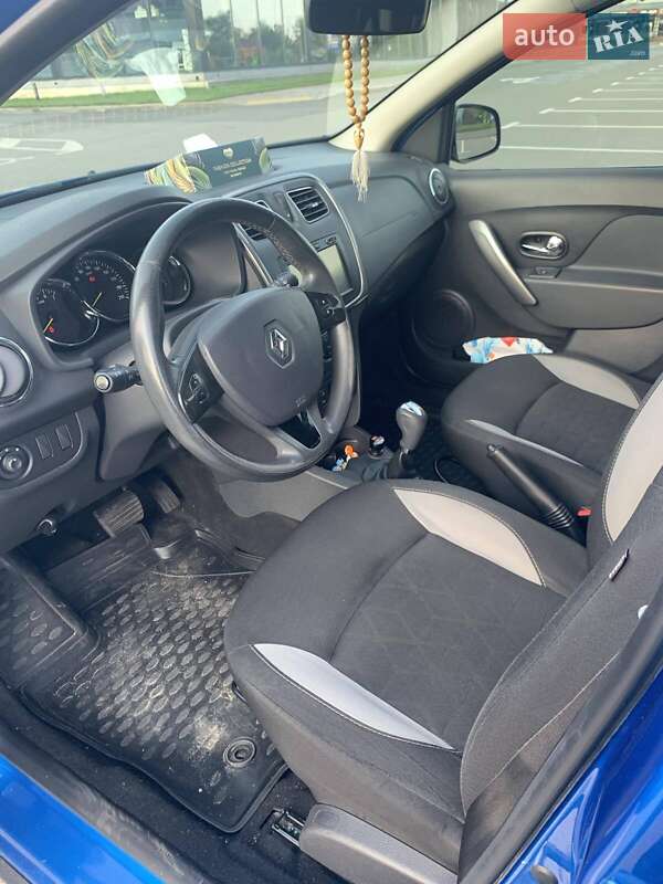 Хетчбек Renault Sandero 2016 в Києві