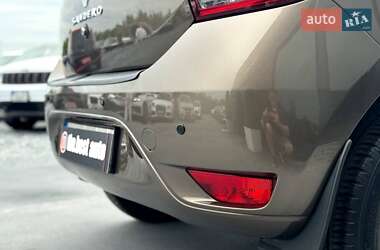 Хэтчбек Renault Sandero 2020 в 