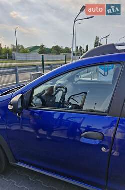 Хэтчбек Renault Sandero 2020 в 