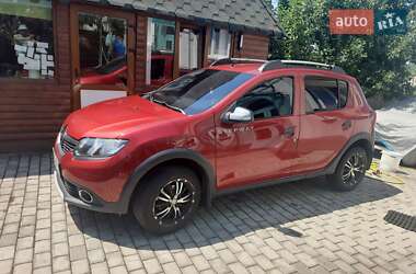 Хетчбек Renault Sandero 2016 в Житомирі