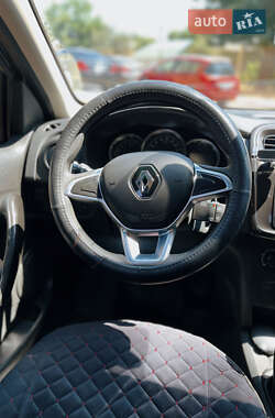 Хэтчбек Renault Sandero 2021 в 