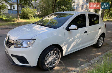 Хэтчбек Renault Sandero 2019 в Житомире