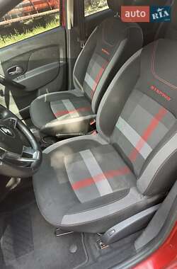 Хэтчбек Renault Sandero 2019 в 