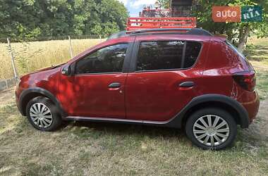 Хэтчбек Renault Sandero 2019 в 