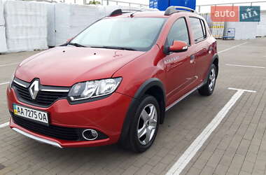 Renault Sandero 2013