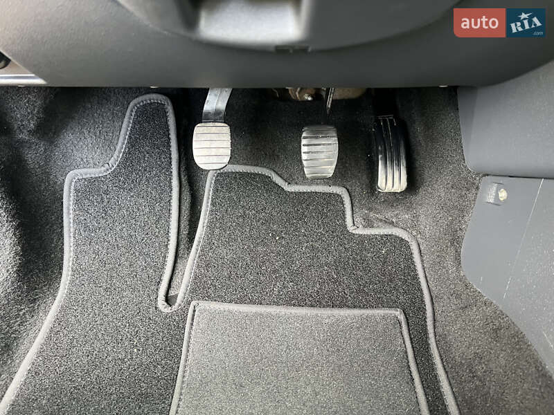 Хэтчбек Renault Sandero 2012 в Киеве