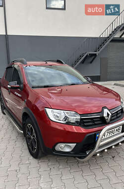 Хэтчбек Renault Sandero 2019 в Хмельницком