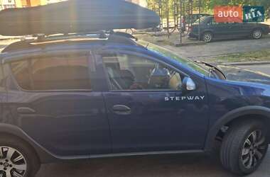 Renault Sandero 2017