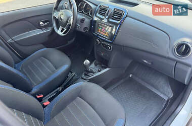 Хэтчбек Renault Sandero 2020 в 