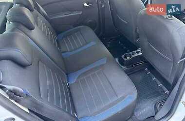 Хэтчбек Renault Sandero 2020 в 