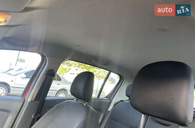 Хэтчбек Renault Sandero 2019 в 