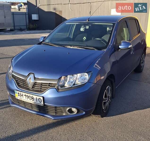 Renault Sandero 2013