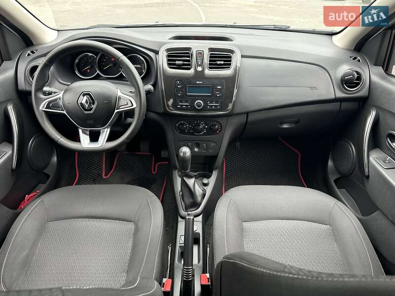 Хэтчбек Renault Sandero 2019 в Киеве