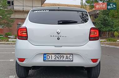 Хэтчбек Renault Sandero 2020 в 