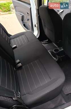 Хэтчбек Renault Sandero 2020 в 