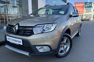 Хэтчбек Renault Sandero 2020 в Киеве