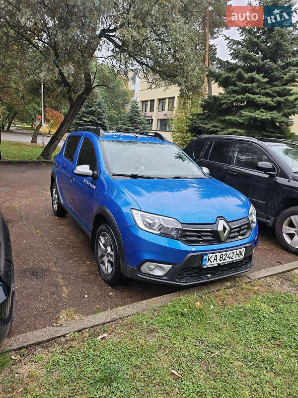 Хетчбек Renault Sandero 2019 в Чернігові фото 5 Хетчбек Renault Sandero 2019 в Чернігові