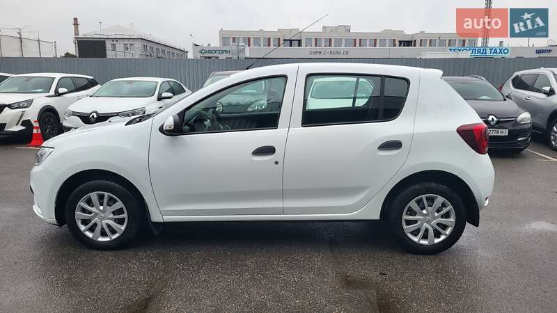 Хэтчбек Renault Sandero 2020 в Киеве