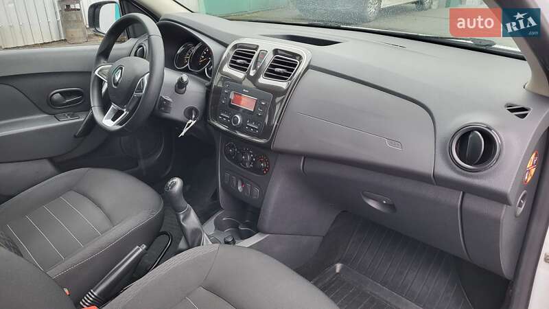 Хэтчбек Renault Sandero 2020 в Киеве