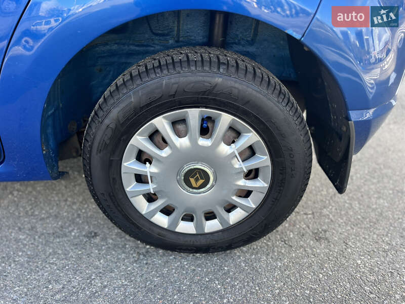 Хетчбек Renault Sandero 2009 в Києві