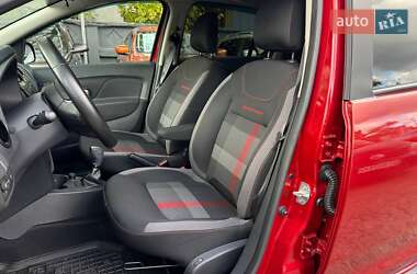 Хэтчбек Renault Sandero 2019 в 