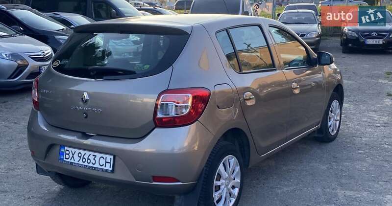 Хэтчбек Renault Sandero 2013 в Хмельницком фото 5 Хэтчбек Renault Sandero 2013 в Хмельницком