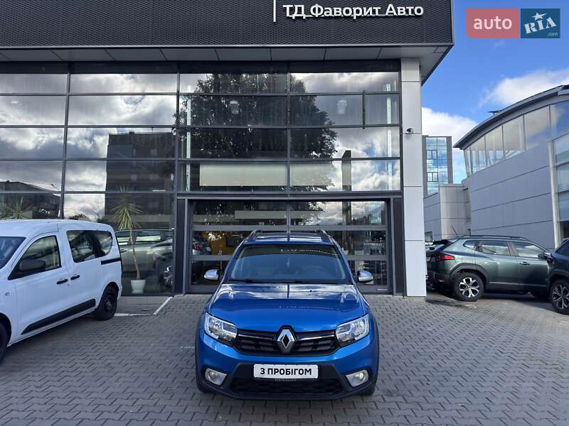 Хэтчбек Renault Sandero 2017 в Хмельницком