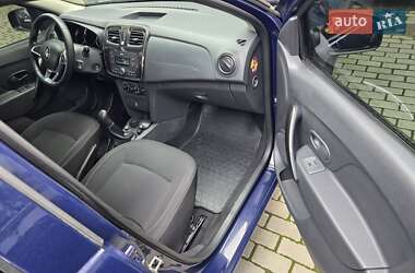 Хэтчбек Renault Sandero 2019 в 