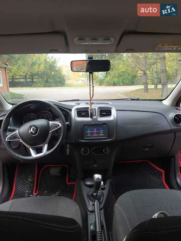 Хетчбек Renault Sandero 2018 в Дніпрі
