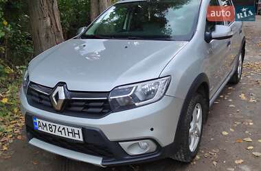 Хэтчбек Renault Sandero 2018 в Бердичеве
