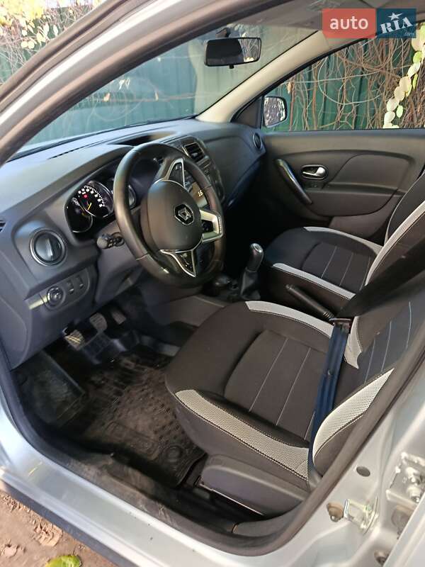 Хэтчбек Renault Sandero 2021 в Гадяче фото 3 Хэтчбек Renault Sandero 2021 в Гадяче