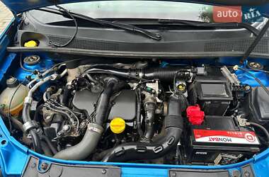 Хэтчбек Renault Sandero 2017 в 