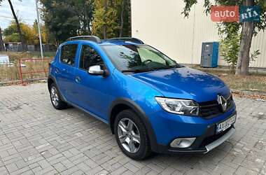 Renault Sandero 2017