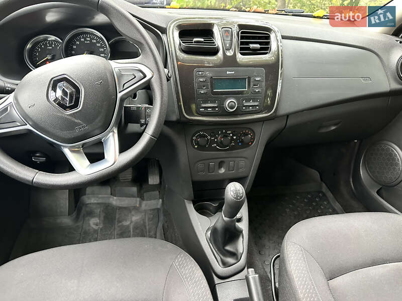 Хэтчбек Renault Sandero 2019 в Киеве