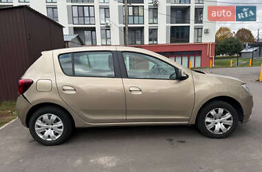 Хэтчбек Renault Sandero 2020 в 