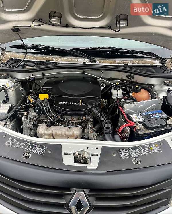 Хэтчбек Renault Sandero 2009 в Умани фото 5 Хэтчбек Renault Sandero 2009 в Умани