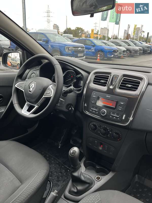 Хэтчбек Renault Sandero 2019 в Киеве фото 14 Хэтчбек Renault Sandero 2019 в Киеве