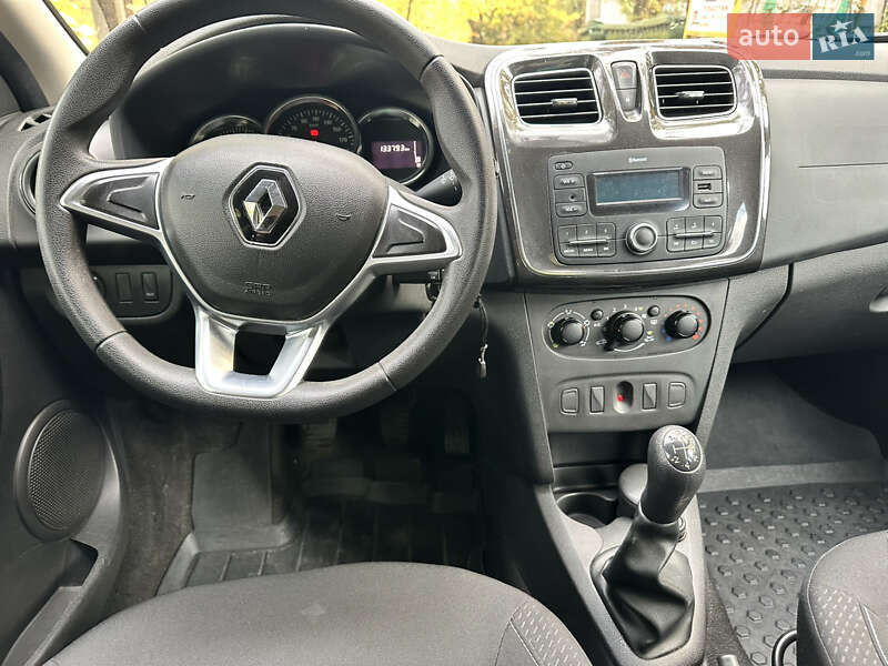 Хэтчбек Renault Sandero 2019 в Киеве фото 9 Хэтчбек Renault Sandero 2019 в Киеве