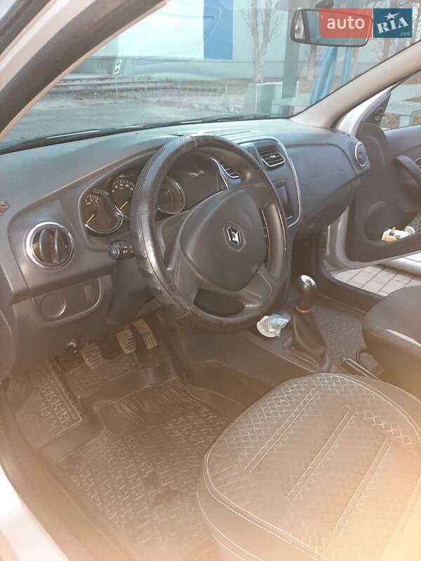 Хэтчбек Renault Sandero 2014 в Белой Церкви